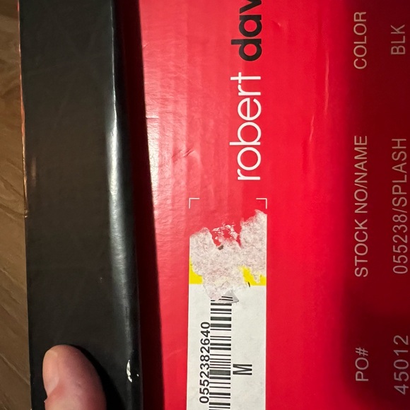Men’s shoe size 13. Robert David brand. Like new - Picture 4 of 4